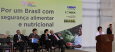 Maria Emília Pacheco discursa em sua posse/ Crédito: ASCOM/Consea
