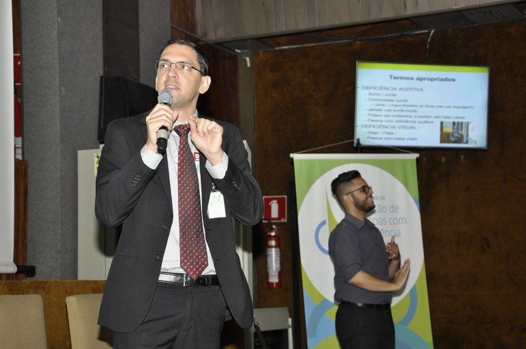 Palestra Acessibilidade na Comunicação