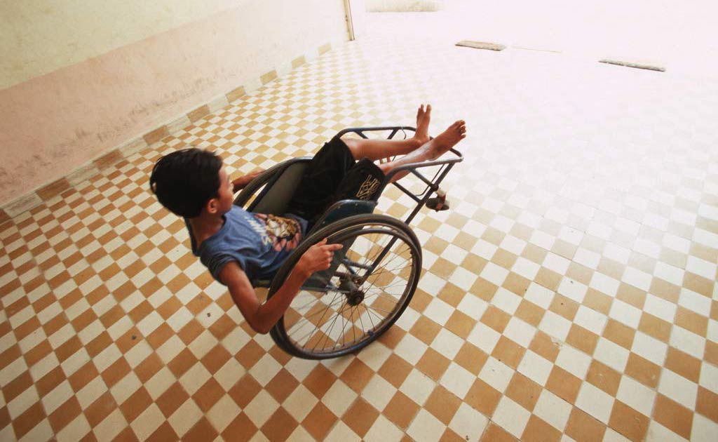 ONU pede que países eliminem barreiras enfrentadas pelas pessoas com deficiência para ter acesso a serviços e oportunidades.
