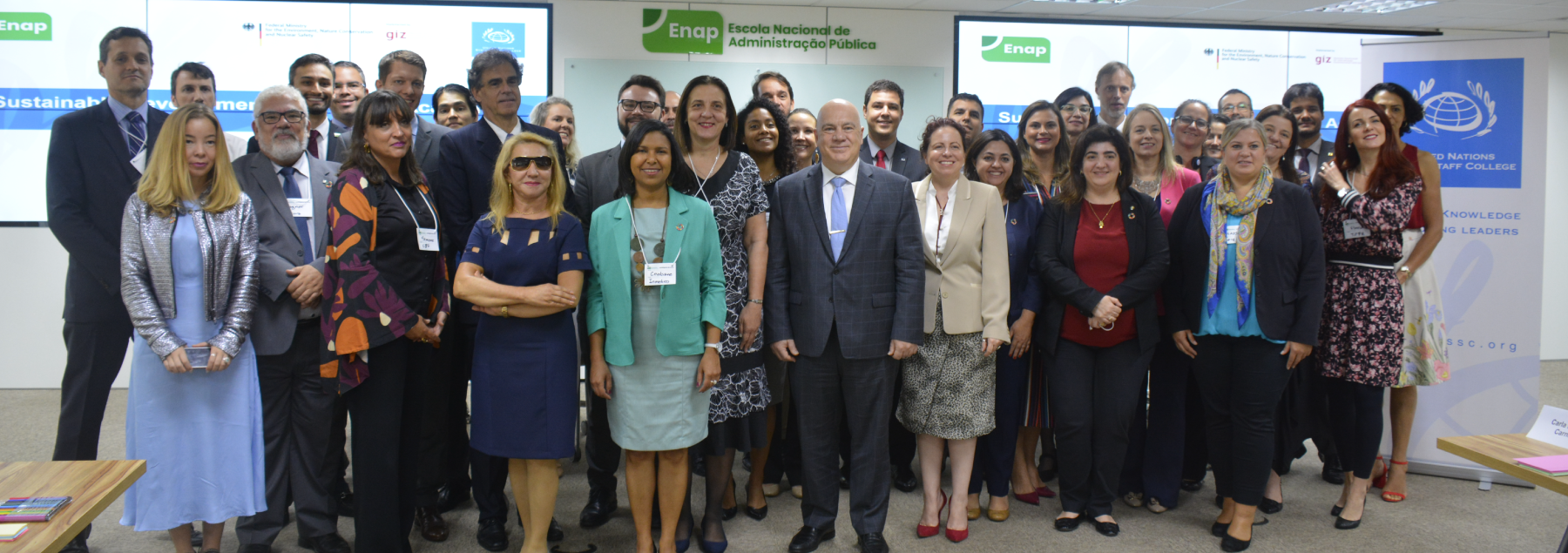 Grupo de participantes do Seminário
